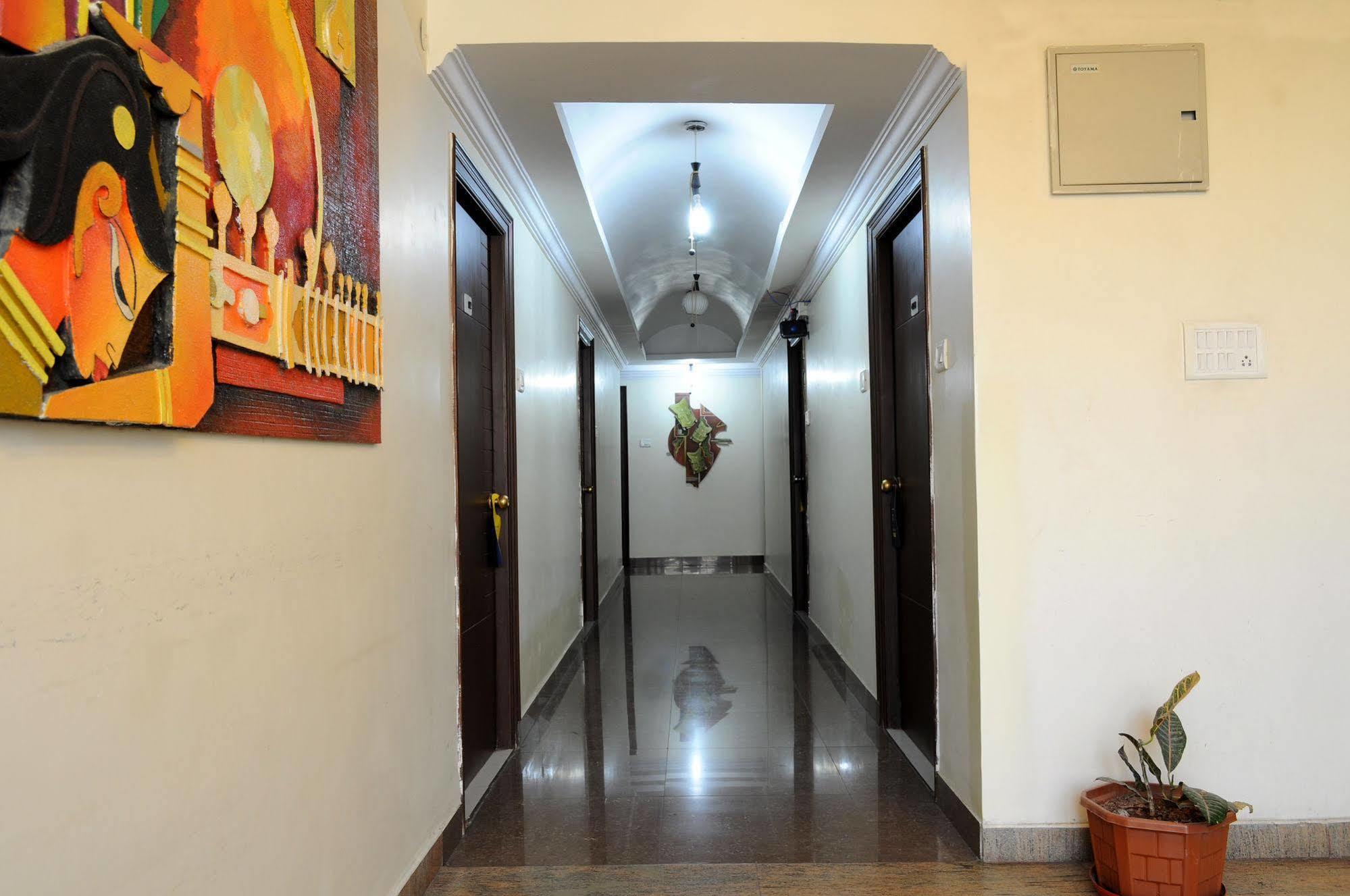 Oyo 17375 My Place Kondapur Hicc Hajdarabad Zewnętrze zdjęcie